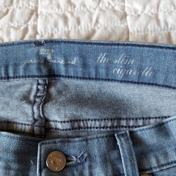 7 For All Mankind Jeans - Picture 3 of 4